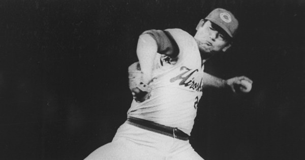 79年カルビープロ野球カード V2セントラルリーグチャンピオン江夏豊