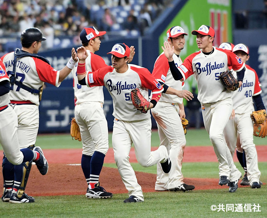 復刻版ユニホームで再燃 阪急と近鉄 今も消えないライバル心 二宮清純コラム プロ野球ガゼット J Comプロ野球中継 プロ野球の放送はjcomで Myjcom