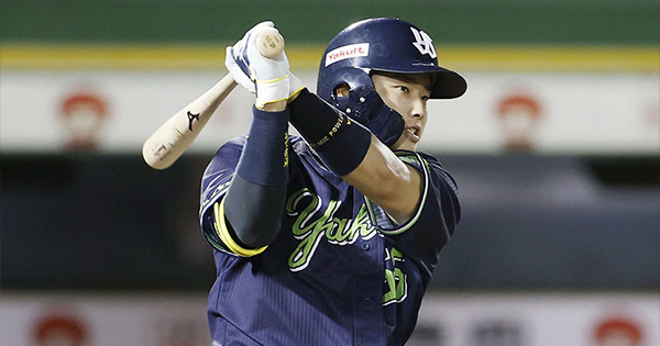 21歳・村上宗隆に初タイトルの予感。燕の「4番」から日本の「主砲」へ