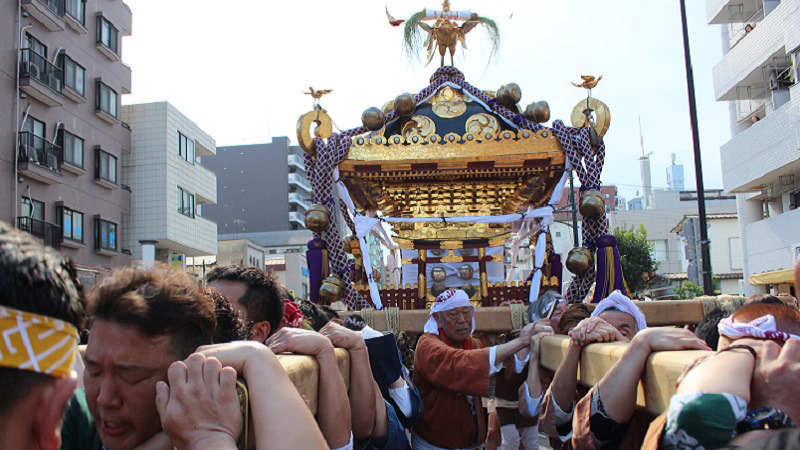 多摩地域最大規模の大神輿