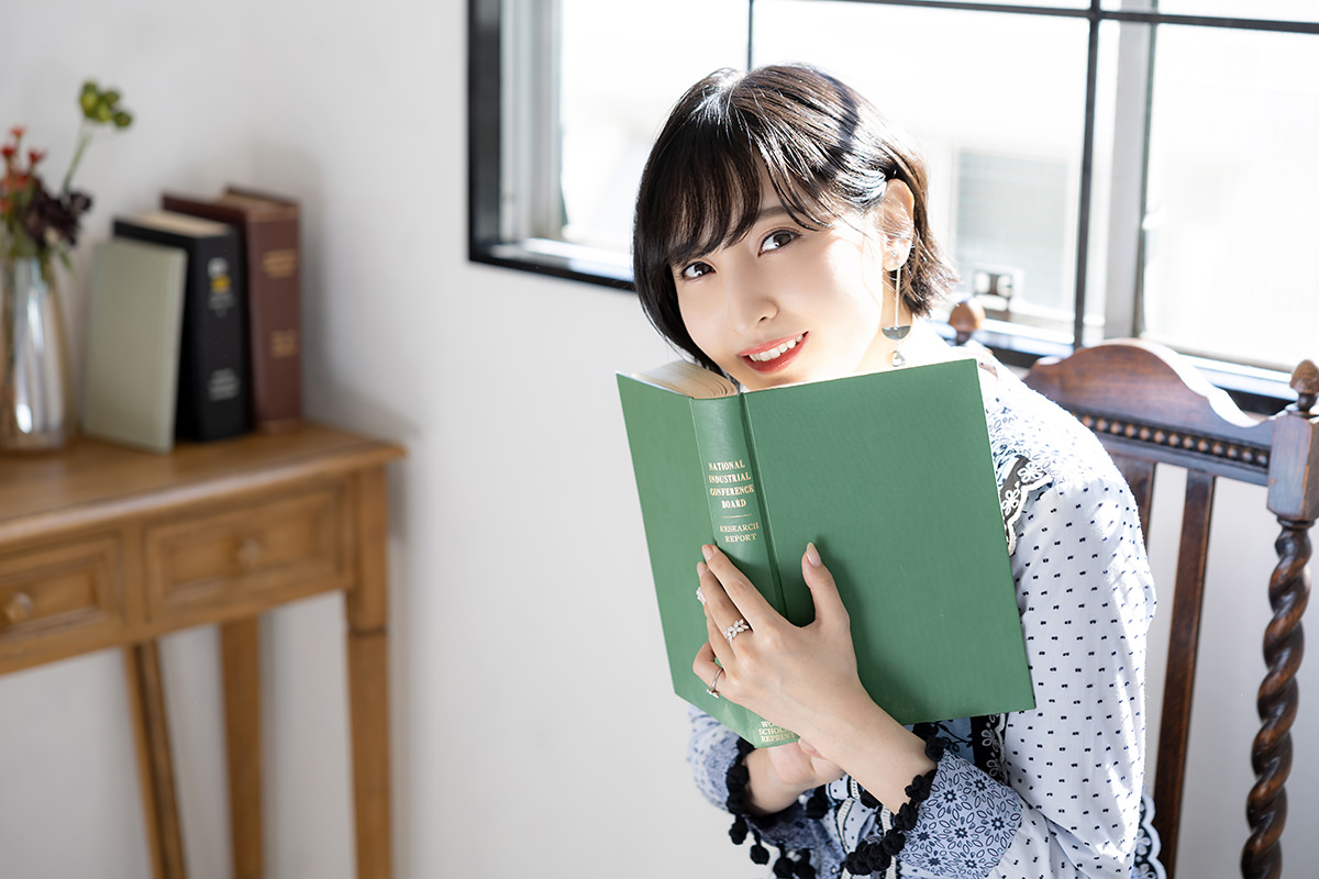 声優・佐倉綾音